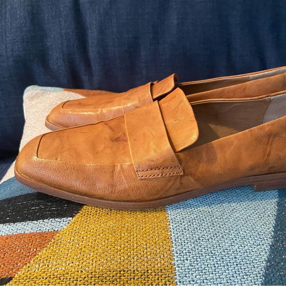 Frye brown leather loafer